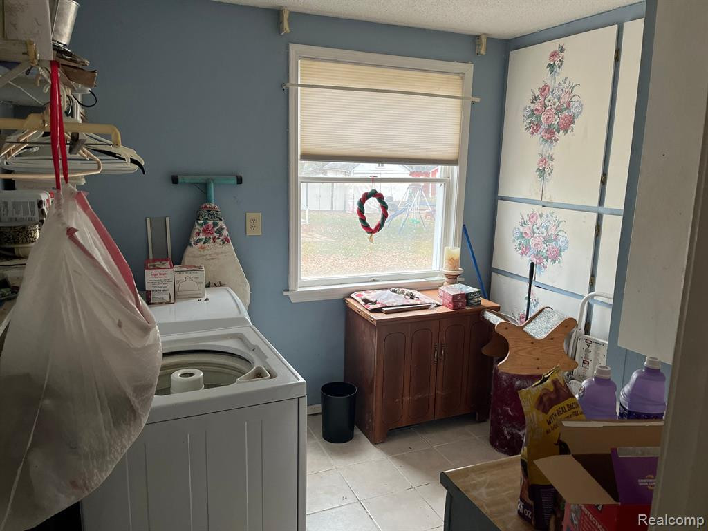 219 N MAIN Street, Bancroft, MI 48414 — Photo 5