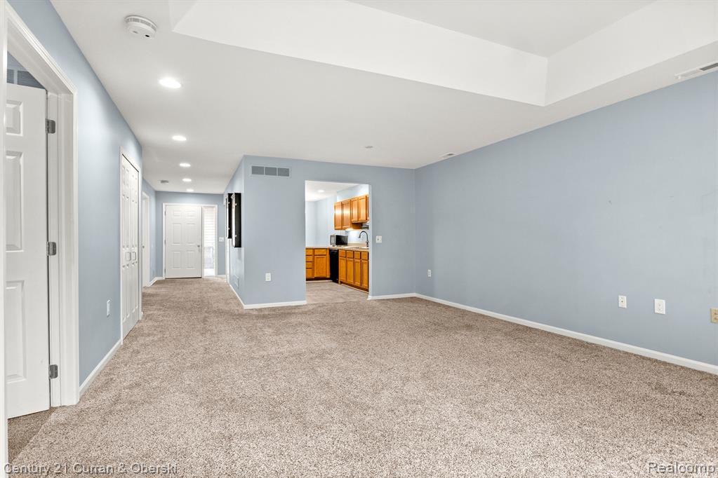 21338 MULBERRY, Farmington Hills, MI 48336 — Photo 8