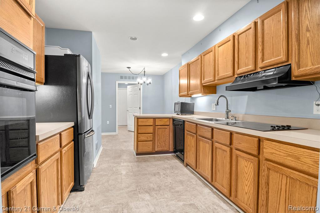 21338 MULBERRY, Farmington Hills, MI 48336 — Photo 15