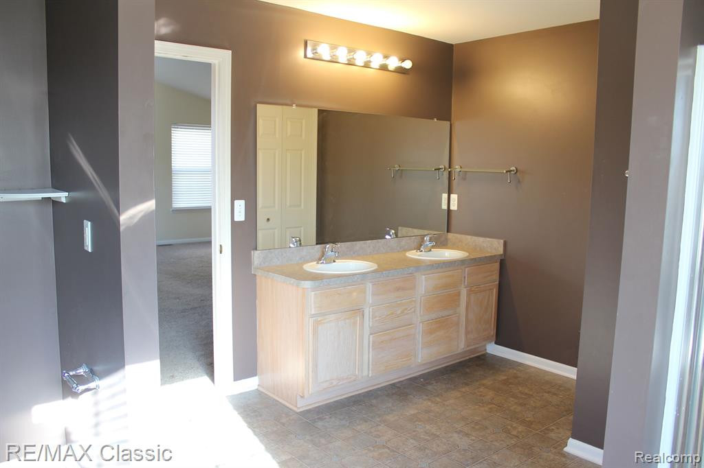 4160 BRIGHTON Lane, Canton, MI 48188 — Photo 16