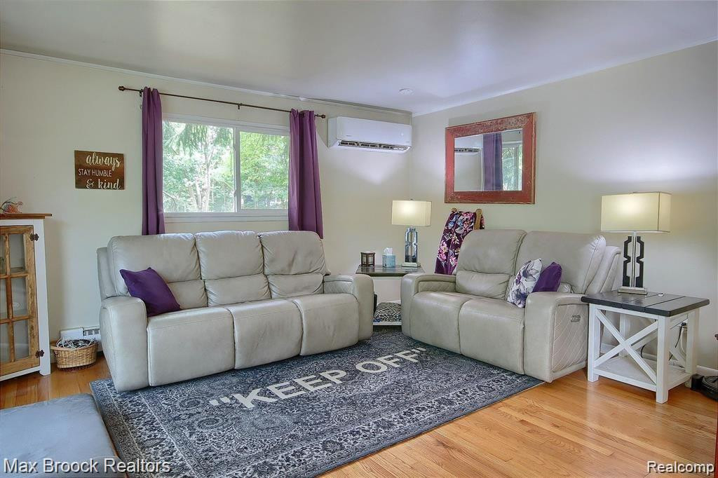 1218 CITY Drive, Ann Arbor, MI 48103 — Photo 16