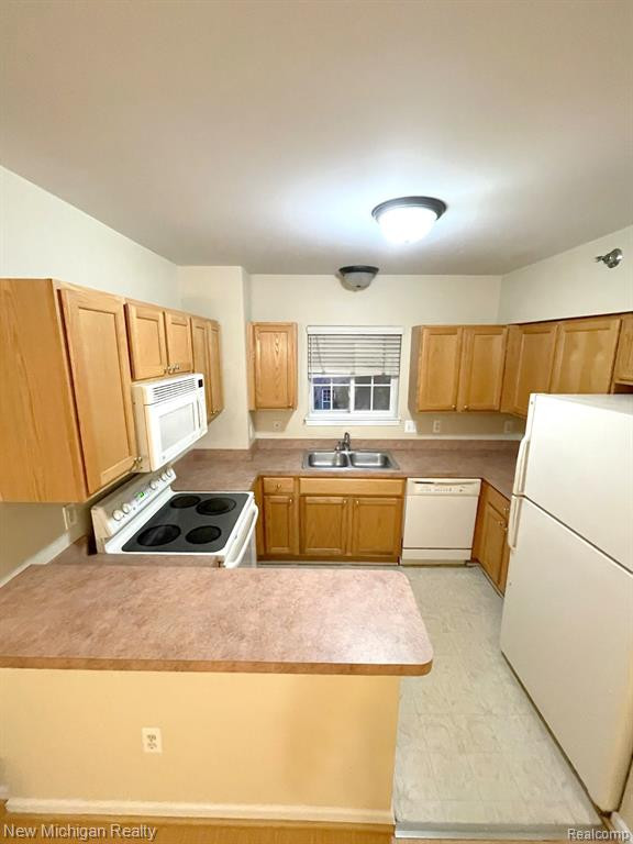 25512 SAINT JAMES, Southfield, MI 48075 — Photo 13