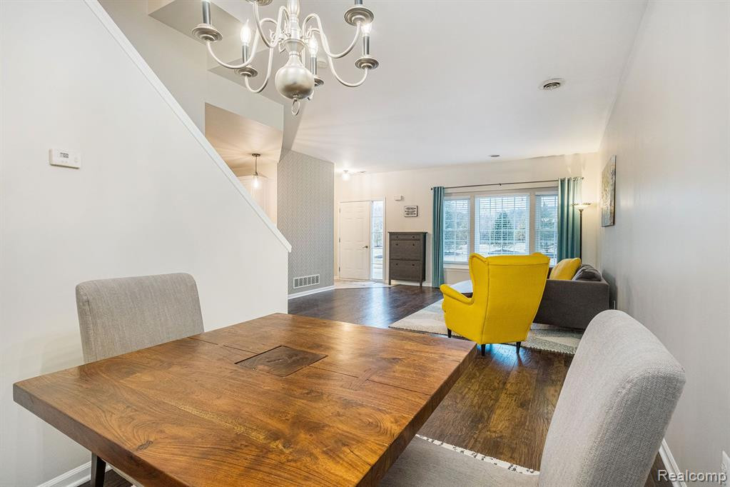 3033 Cloverly Court, Ann Arbor, MI 48108 — Photo 9