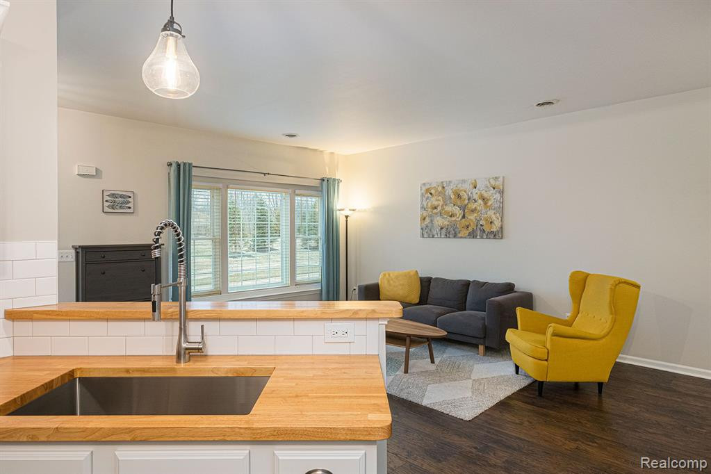3033 Cloverly Court, Ann Arbor, MI 48108 — Photo 13
