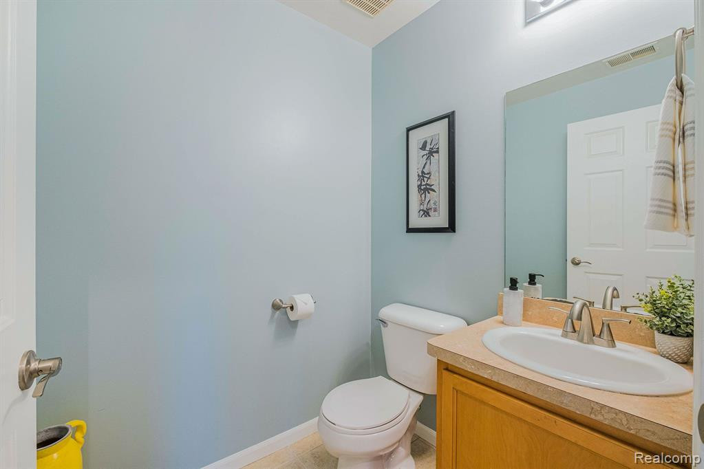 3033 Cloverly Court, Ann Arbor, MI 48108 — Photo 14