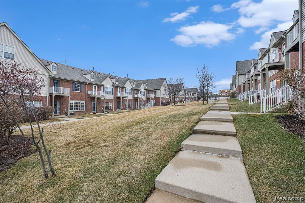 3033 Cloverly Court, Ann Arbor, MI 48108 — Photo 30
