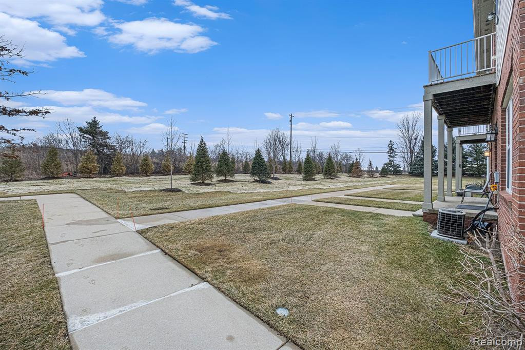 3033 Cloverly Court, Ann Arbor, MI 48108 — Photo 32