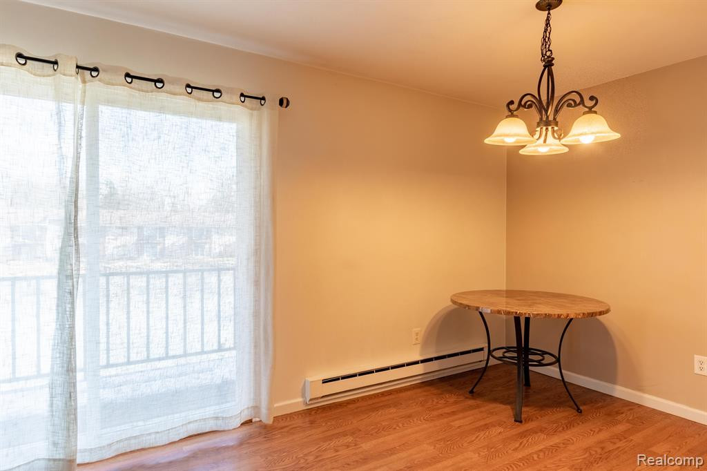 7572 WOODVIEW #4 Street, 103, Westland, MI — Photo 8