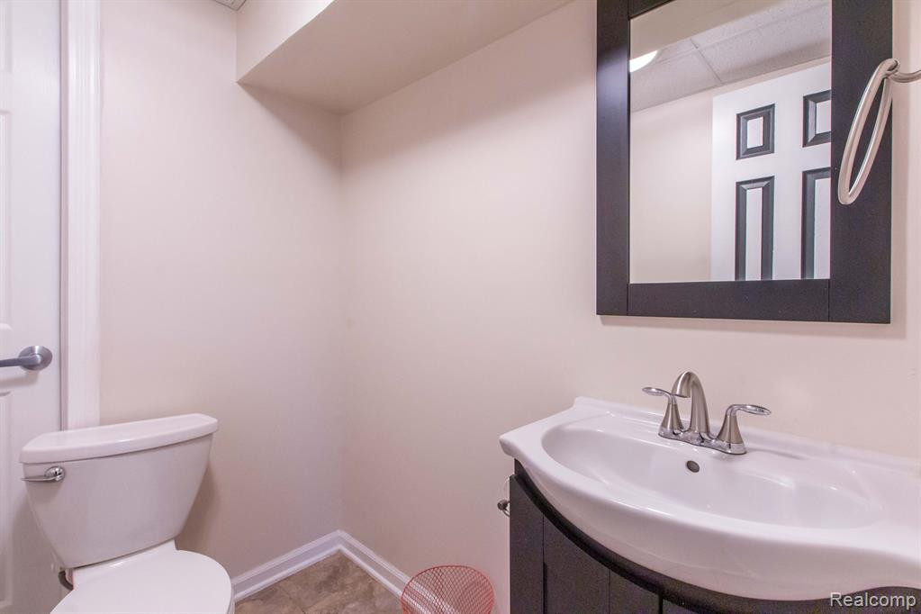 4333 WOODSTREAM Drive, Ypsilanti, MI 48197 — Photo 30