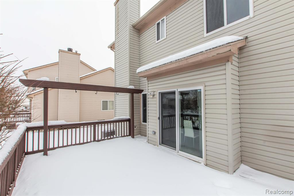 4333 WOODSTREAM Drive, Ypsilanti, MI 48197 — Photo 33