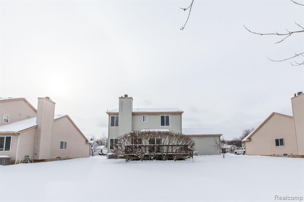 4333 WOODSTREAM Drive, Ypsilanti, MI 48197 — Photo 35