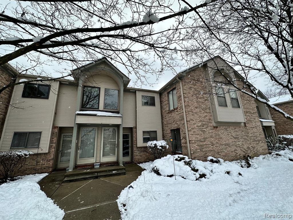 42819 LILLEY POINTE Drive, Canton, MI 48187 — front exterior
