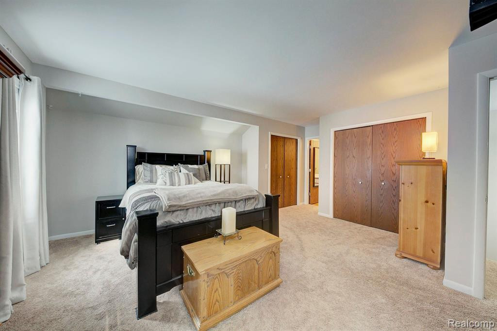 567 PARK Place, Saline, MI 48176 — Photo 18