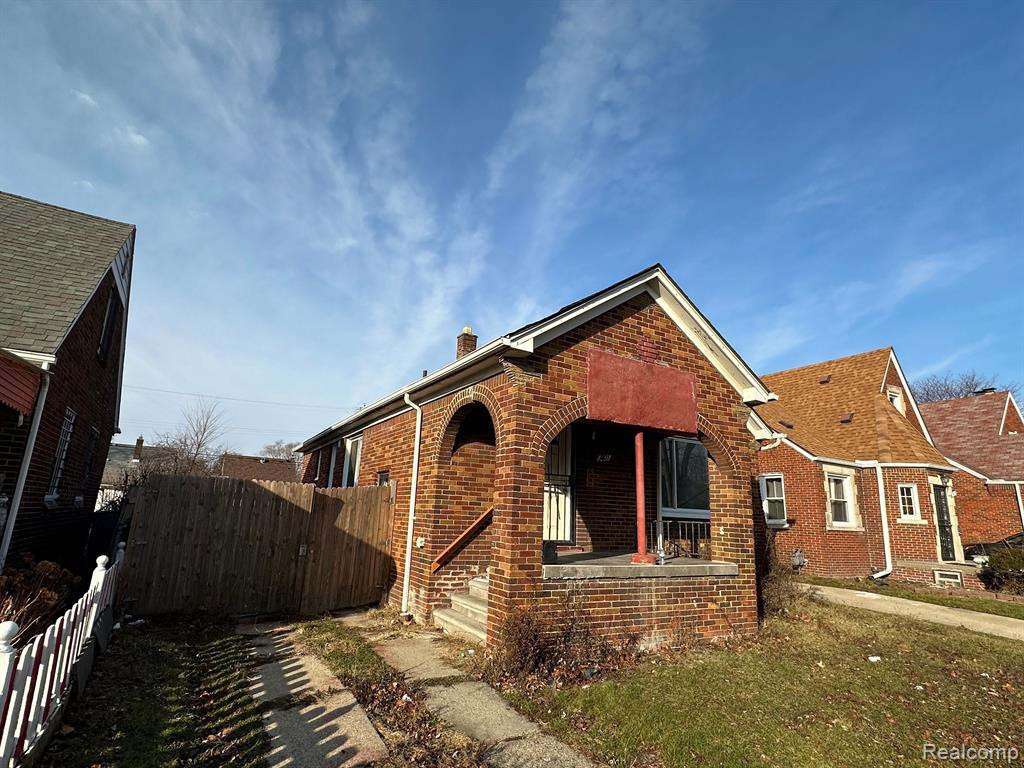 7411 FORRER Street, Detroit, MI 48228 — Photo 2