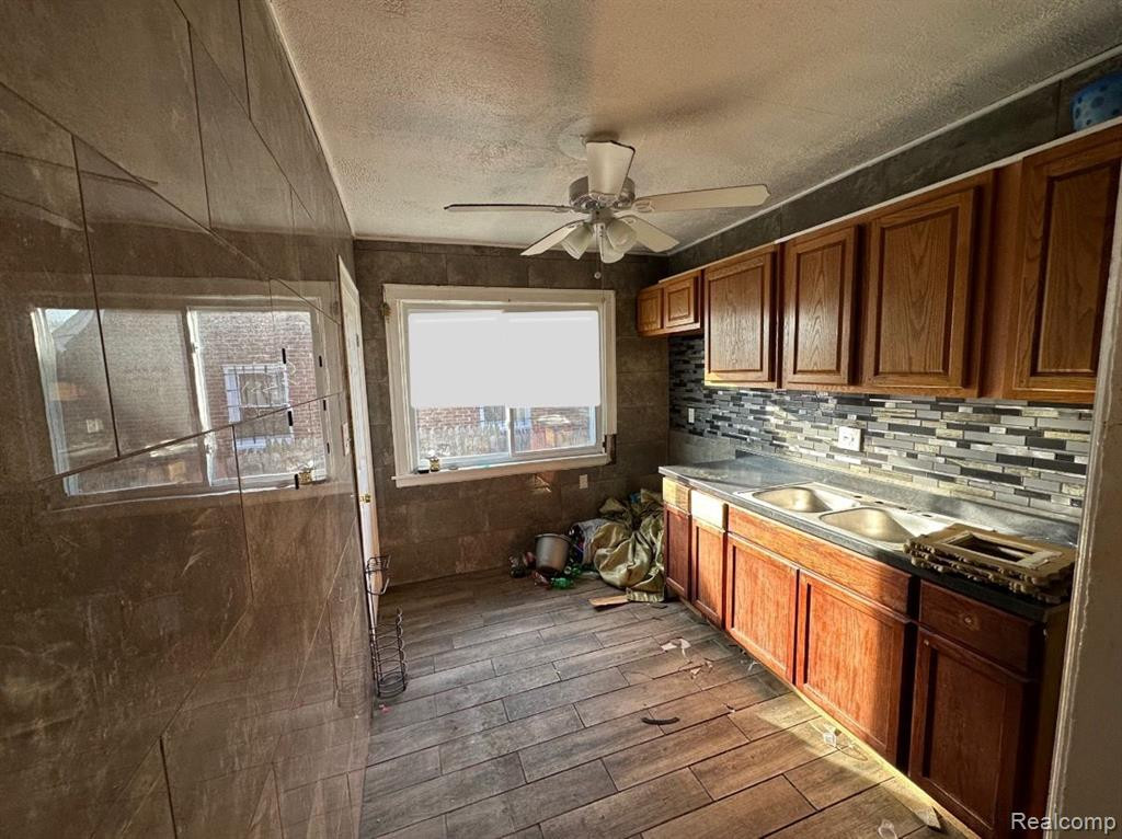 7411 FORRER Street, Detroit, MI 48228 — Photo 5