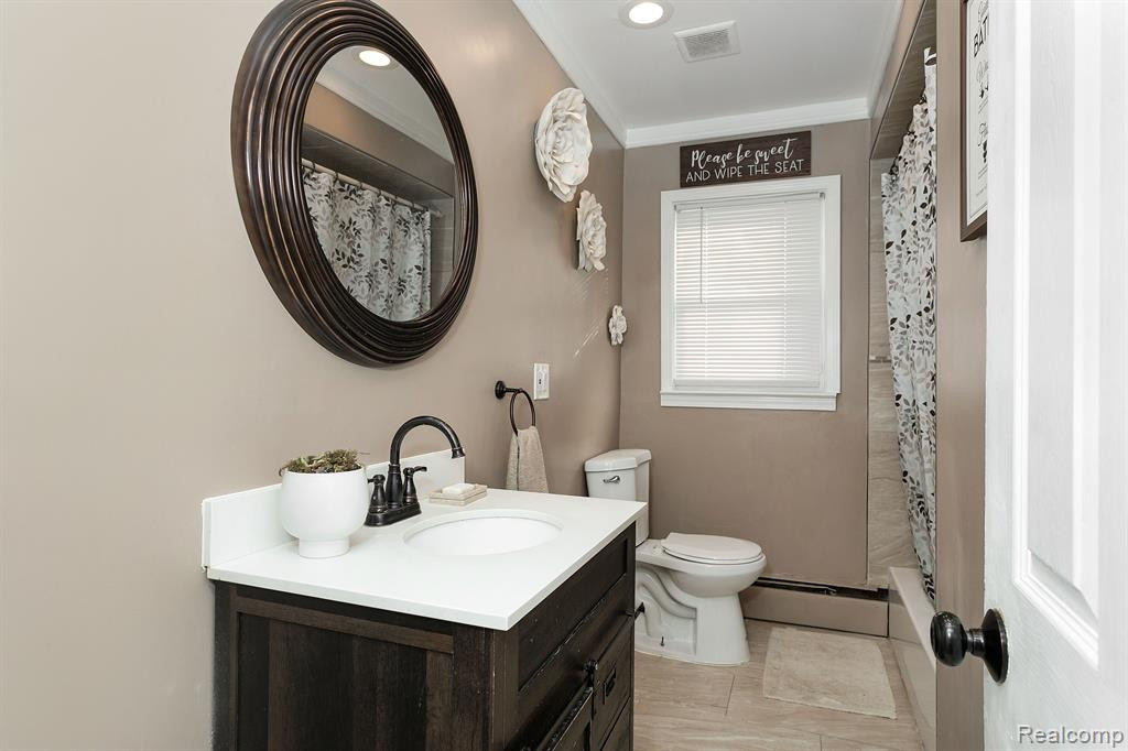 8108 FORD Avenue, Warren, MI 48089 — Photo 9