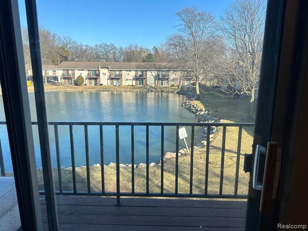 7552 WOODVIEW Street, 4, Westland, MI — Photo 5
