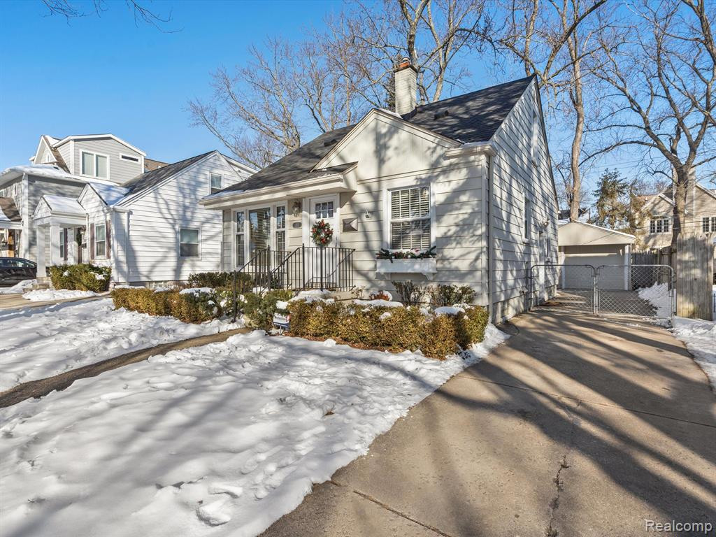 551 Bird Avenue, Birmingham, MI 48009 — Photo 2