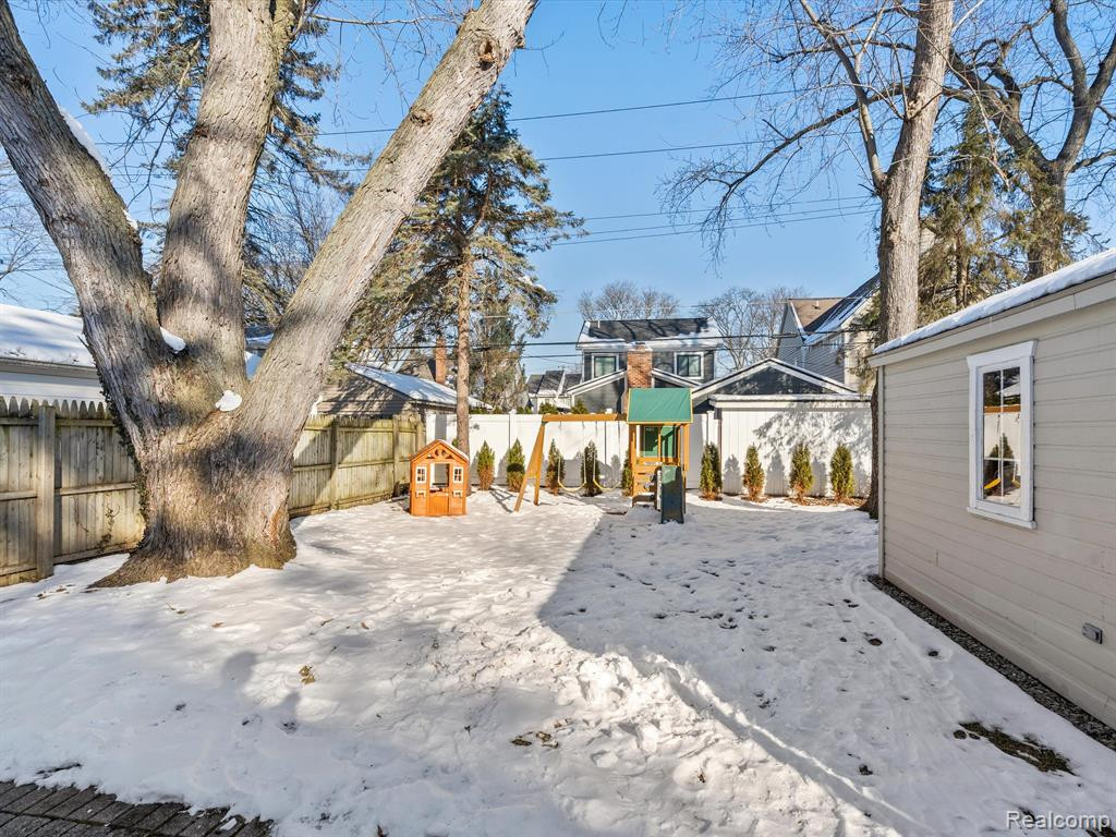 551 Bird Avenue, Birmingham, MI 48009 — Photo 4