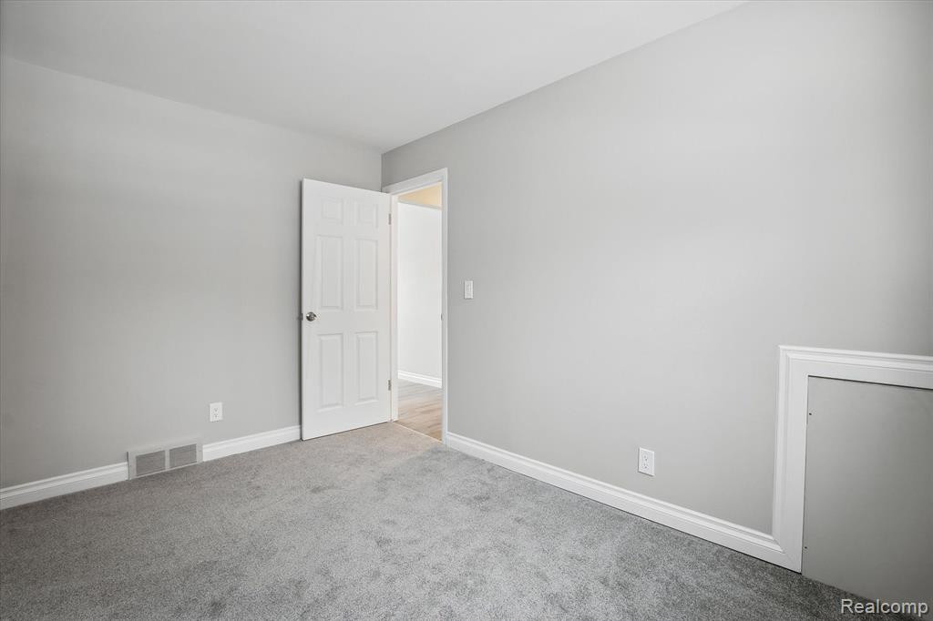 2867 MARSHALL Street, Ann Arbor, MI 48108 — Photo 14