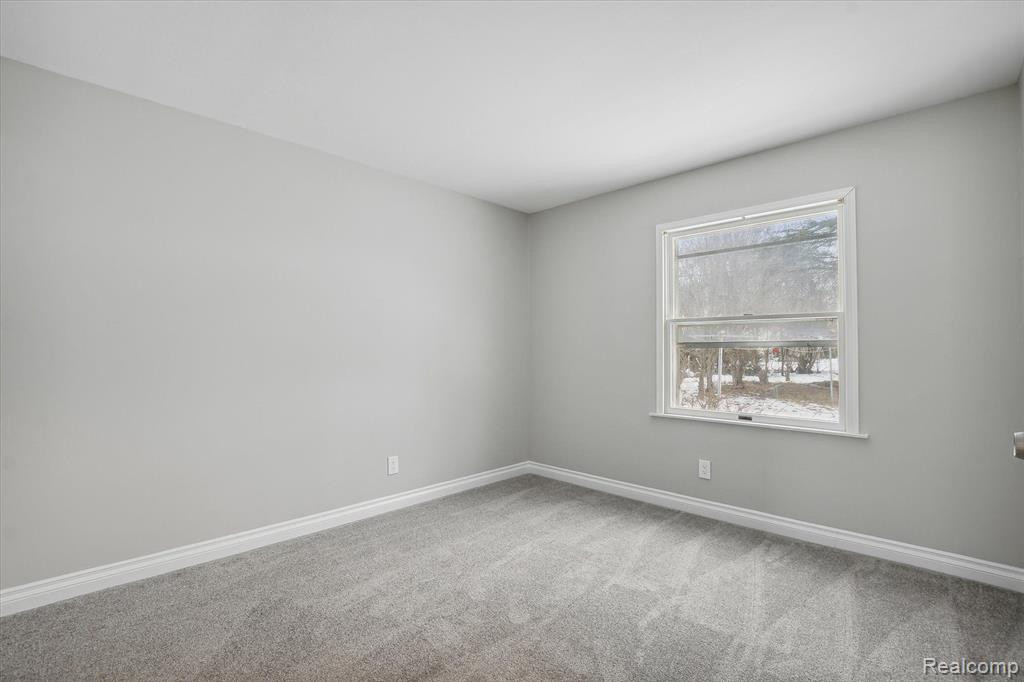 2867 MARSHALL Street, Ann Arbor, MI 48108 — Photo 16