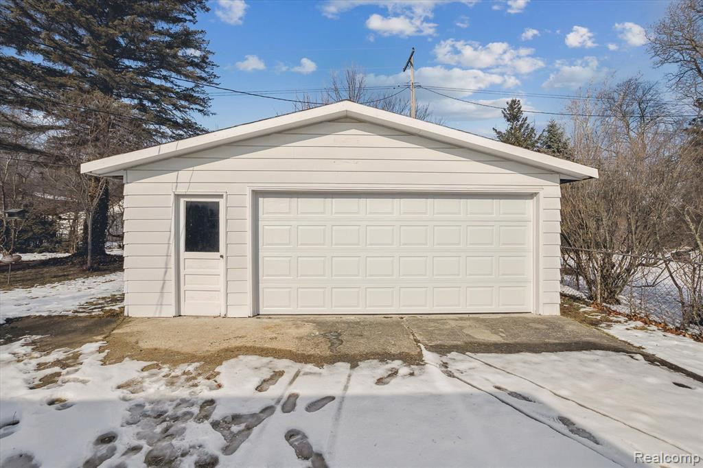 2867 MARSHALL Street, Ann Arbor, MI 48108 — Photo 24