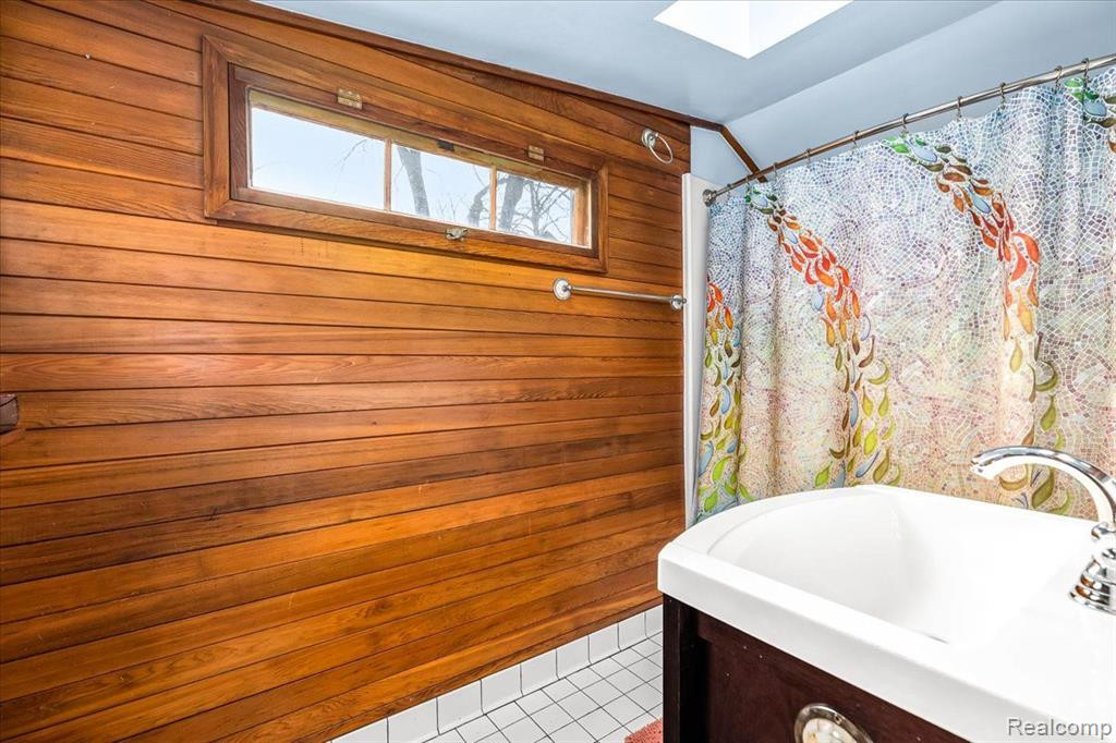 519 6TH Street, Ann Arbor, MI 48103 — Photo 16