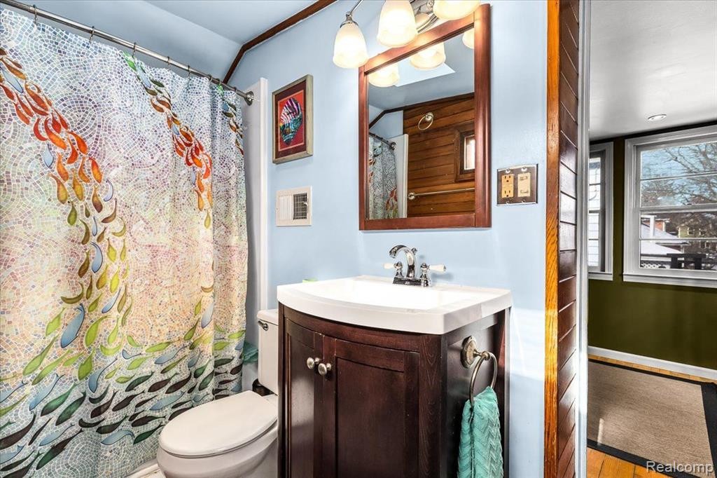 519 6TH Street, Ann Arbor, MI 48103 — Photo 17