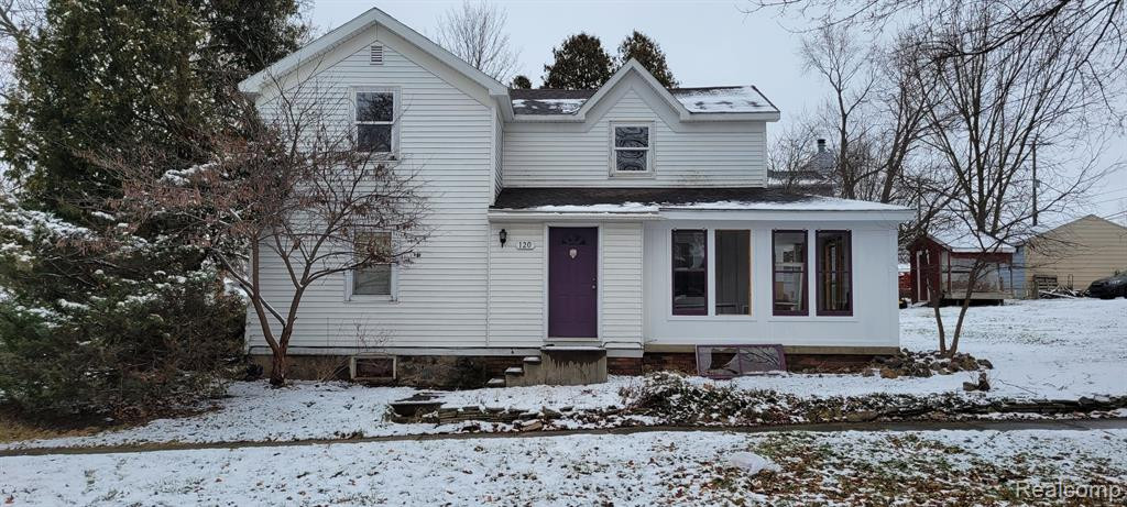 120 N WALNUT Street, Vernon, MI 48476 — front exterior