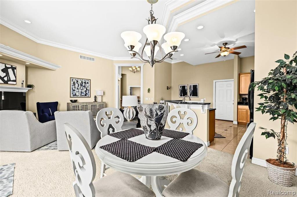 10197 CLARKSHIRE Court, South Lyon, MI 48178 — Photo 10