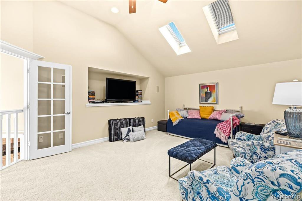 10197 CLARKSHIRE Court, South Lyon, MI 48178 — Photo 20