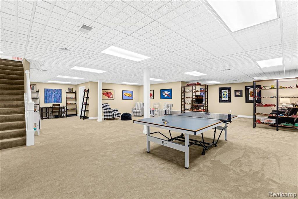 10197 CLARKSHIRE Court, South Lyon, MI 48178 — Photo 22