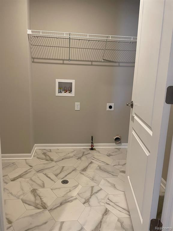 4837 GLENORA Drive, Lake Orion, MI — Photo 6