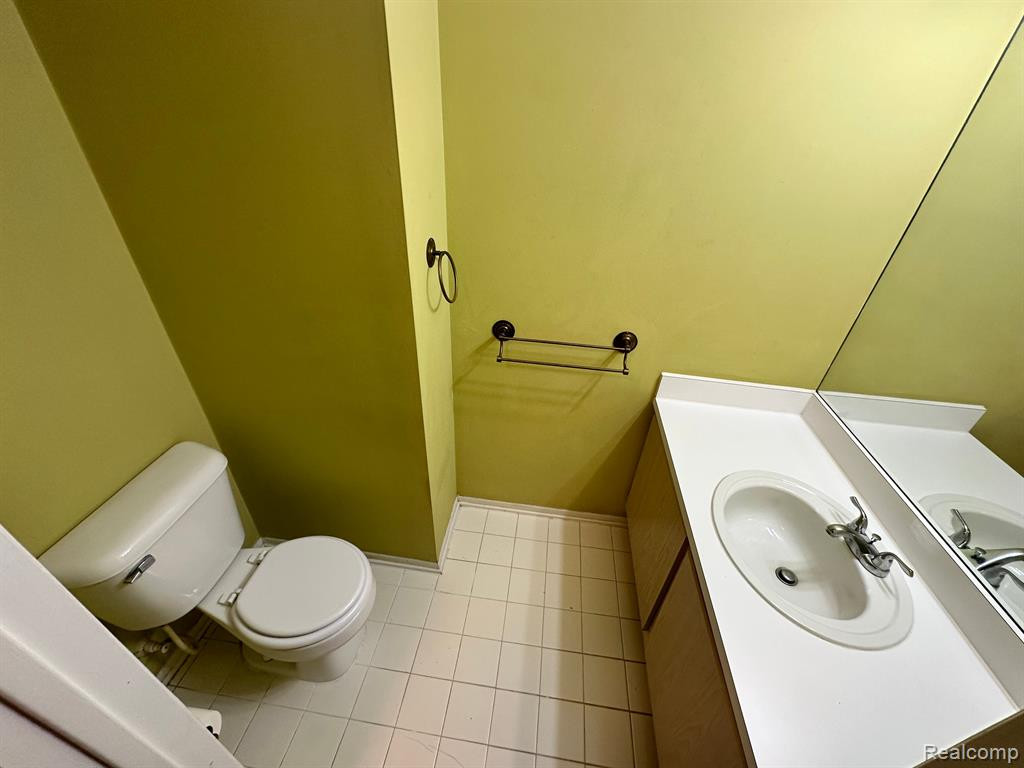 22349 ATLANTIC POINTE, Farmington Hills, MI 48336 — Photo 16