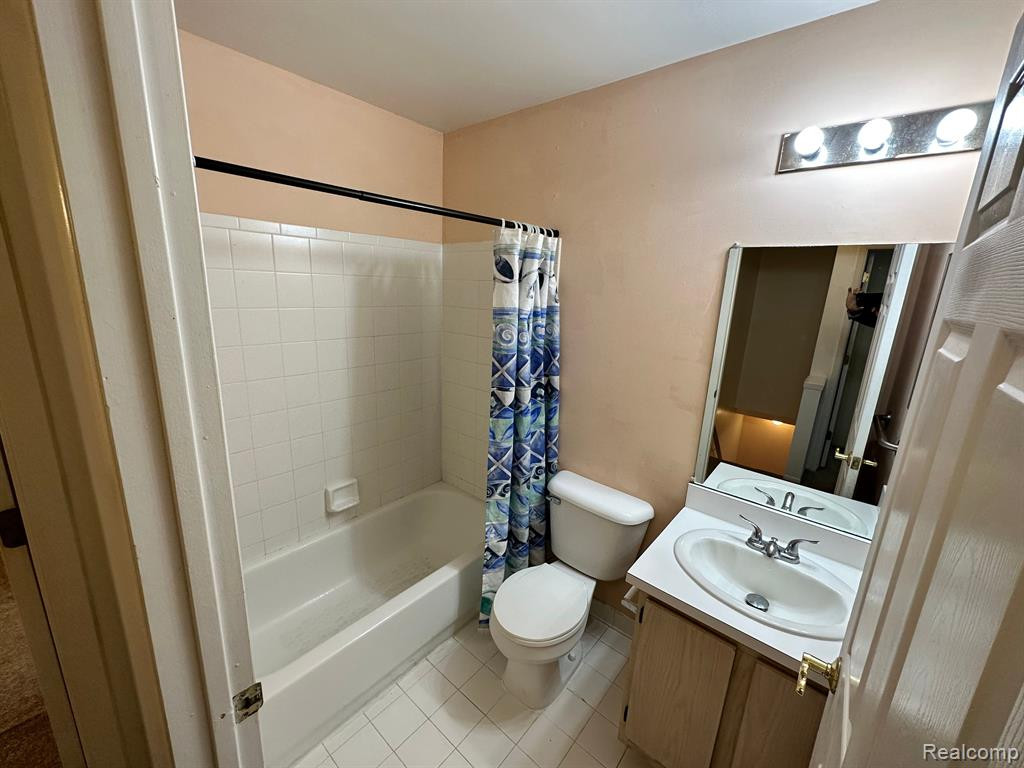 22349 ATLANTIC POINTE, Farmington Hills, MI 48336 — Photo 23