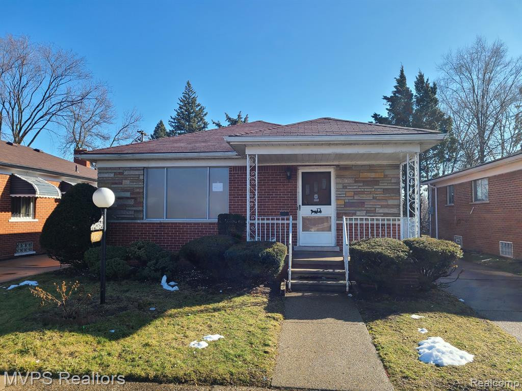 8136 ALMONT Street, Detroit, MI 48234 — front exterior