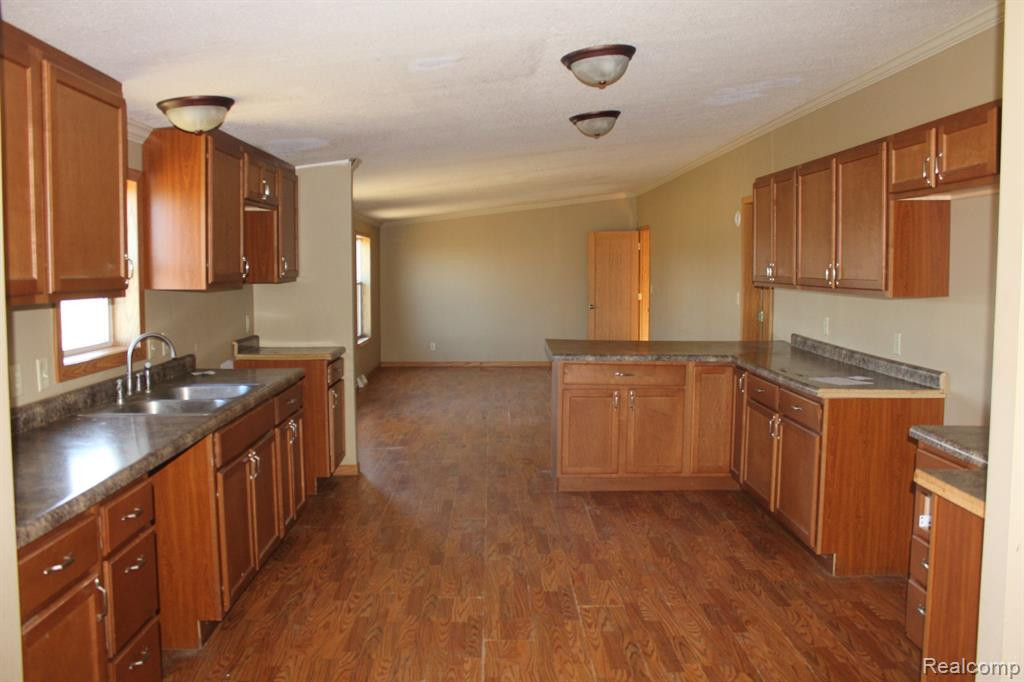 18247 EAST Road, New Lothrop, MI 48460 — Photo 7