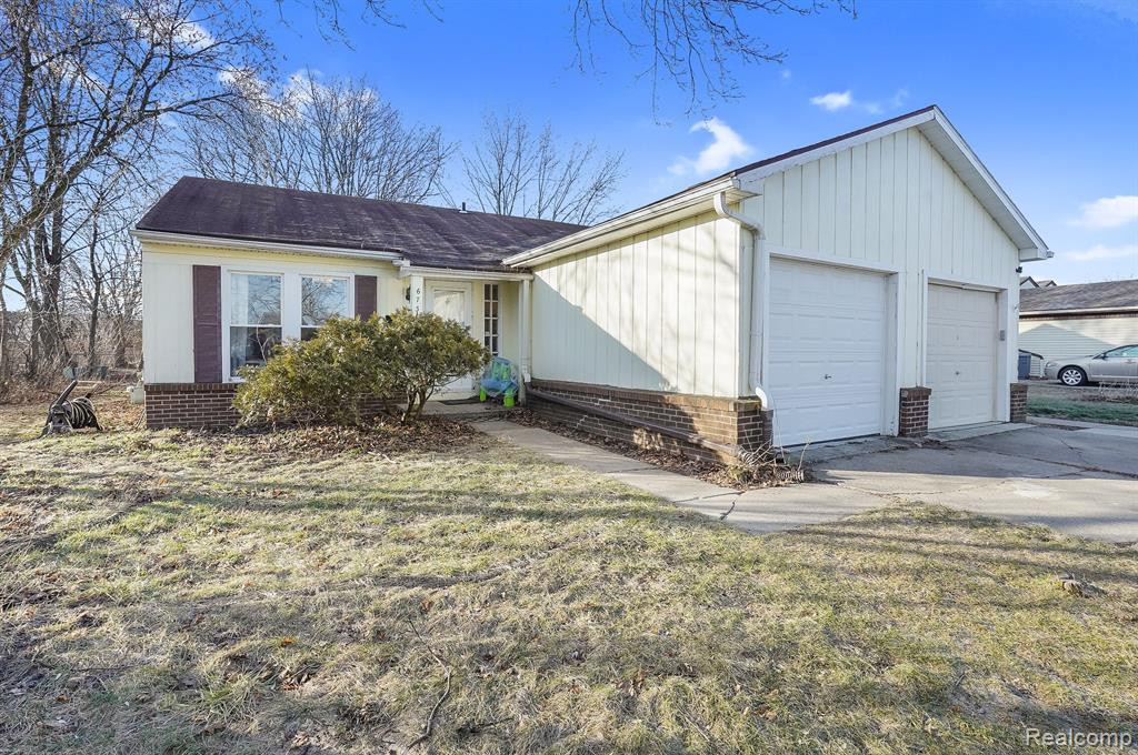 6733 Ardsley Drive, Canton, MI 48187 — Photo 2