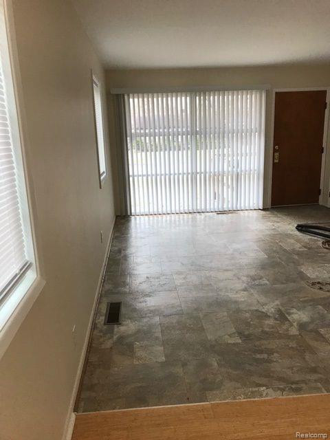 3555 OAKWOOD Street, Ann Arbor, MI 48104 — Photo 5