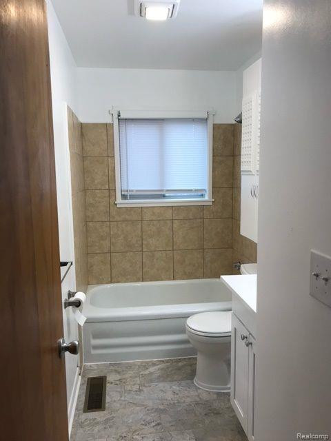 3555 OAKWOOD Street, Ann Arbor, MI 48104 — Photo 11