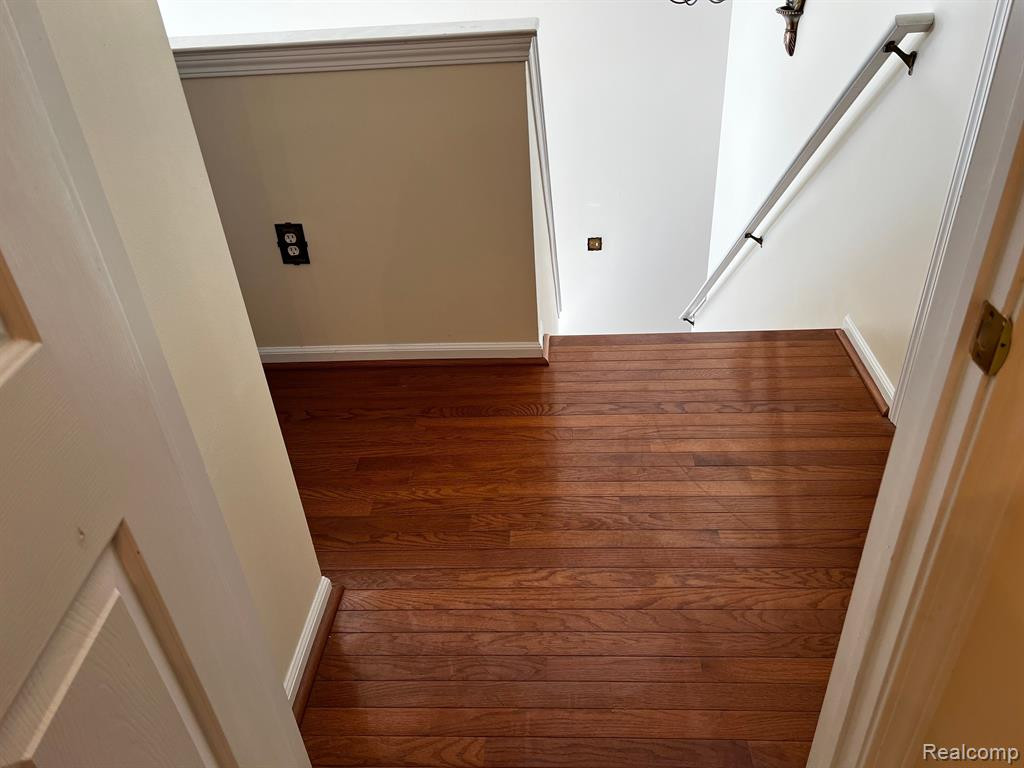 17437 GATEWAY Circle, Southfield, MI 48075 — Photo 23