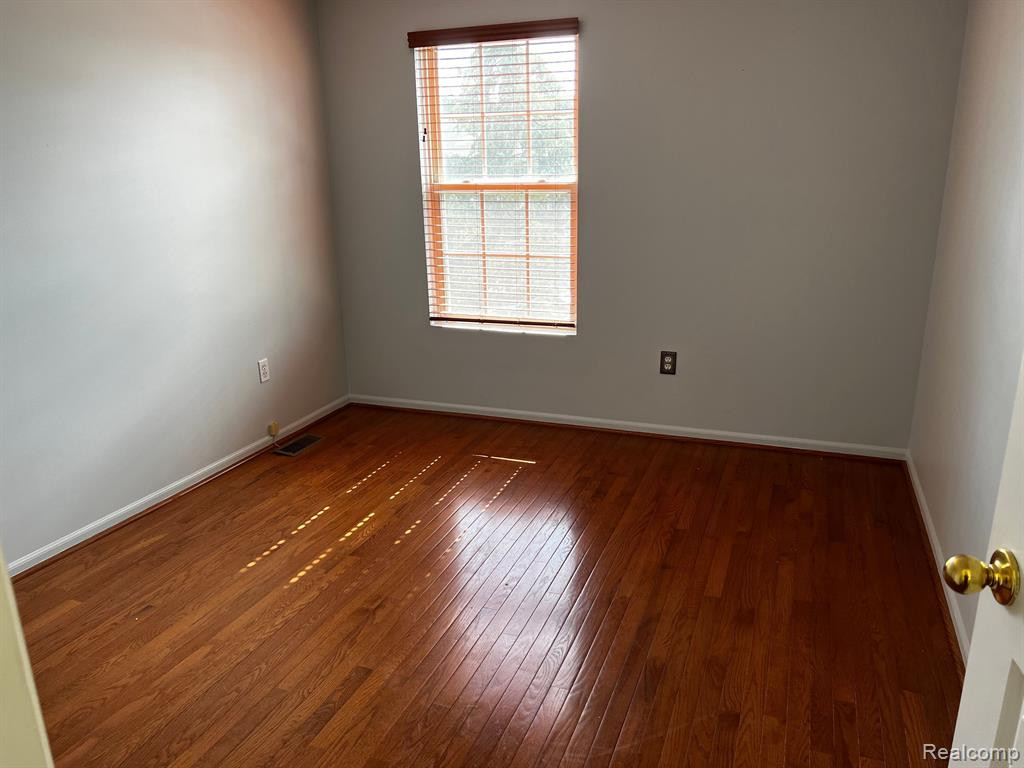 17437 GATEWAY Circle, Southfield, MI 48075 — Photo 39