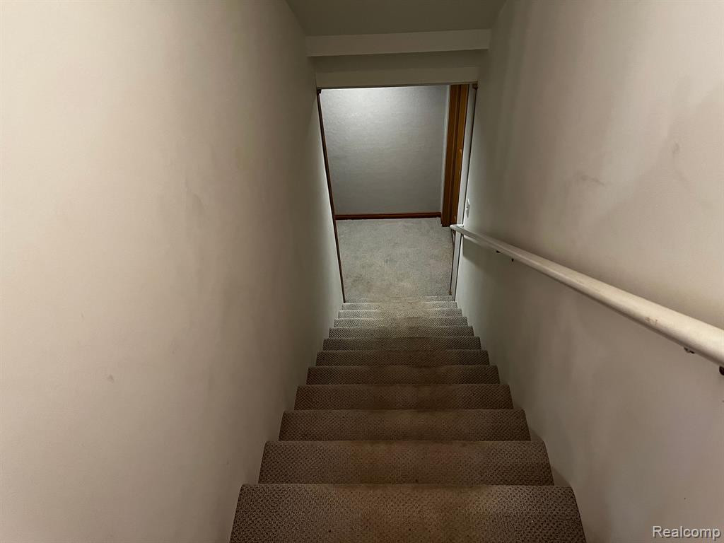 17437 GATEWAY Circle, Southfield, MI 48075 — Photo 44