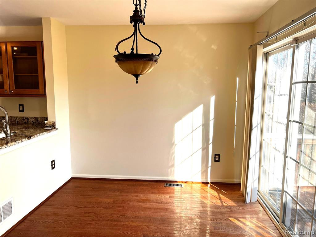 17437 GATEWAY Circle, Southfield, MI 48075 — Photo 62