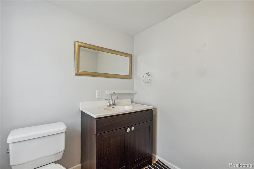 224 N MAIN Street, Webberville, MI 48892 — Photo 17