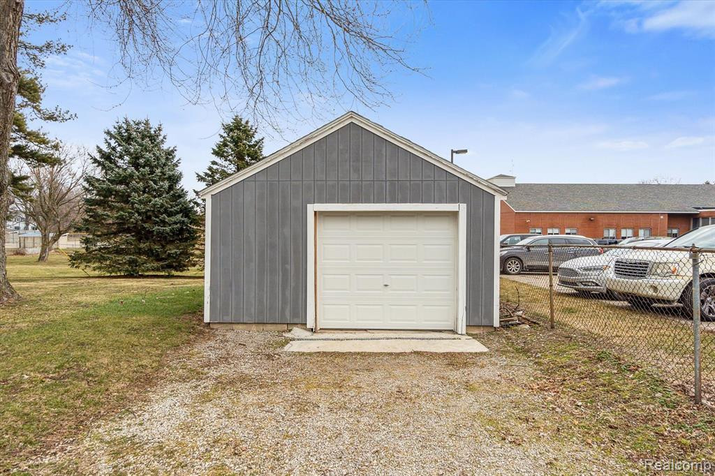224 N MAIN Street, Webberville, MI 48892 — Photo 33