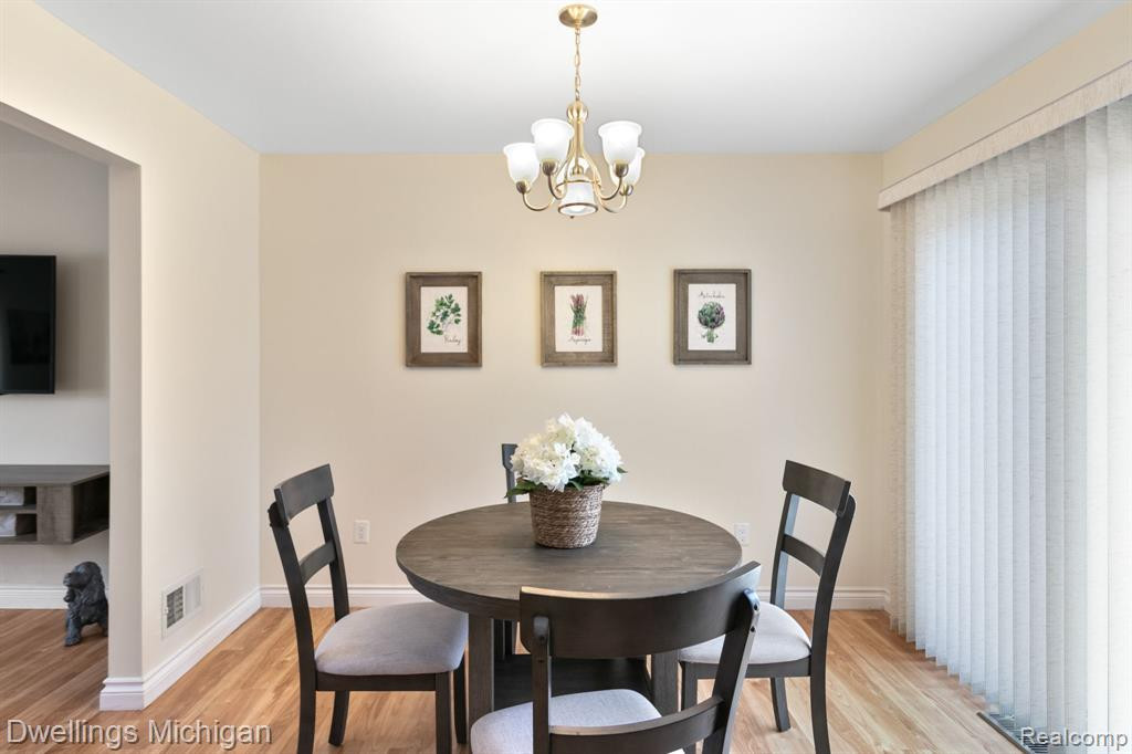 1427 WILLARD Drive, Canton, MI 48187 — Photo 21