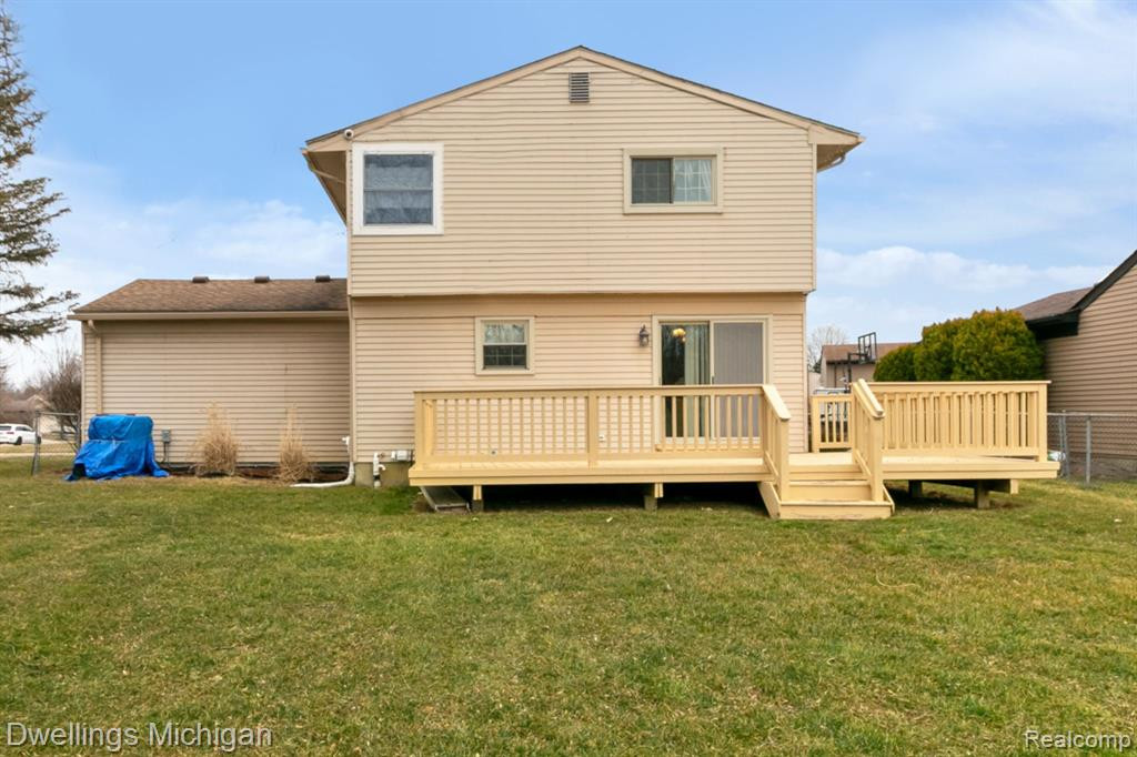 1427 WILLARD Drive, Canton, MI 48187 — Photo 28
