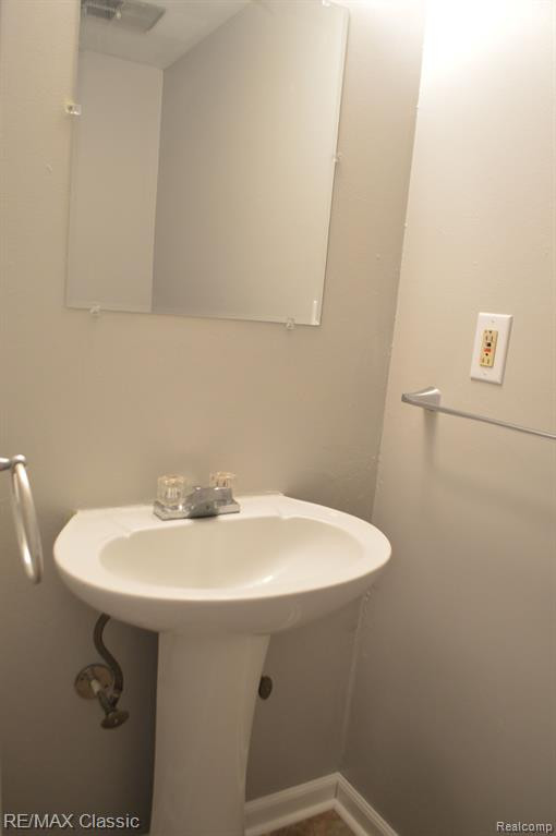 41029 SOUTHWIND Drive, Canton, MI 48188 — Photo 15