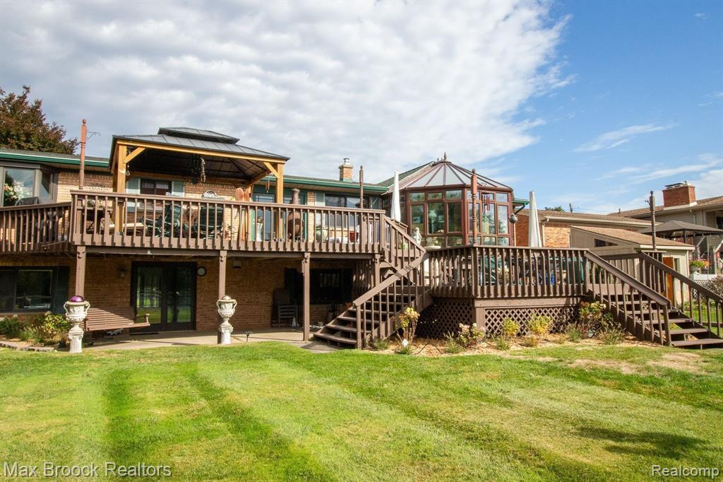 4645 Claudia Drive, Waterford, MI 48328 — Photo 4